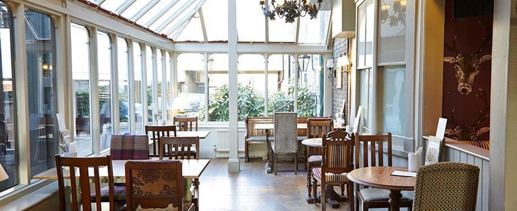 White Hart Hotel By Greene King Inns Брайнтри Екстериор снимка